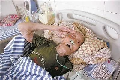 又一抗战老兵去世 离世前交上9406.77元最后党费