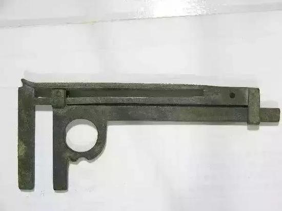 东汉，铜卡尺，扬州博物馆