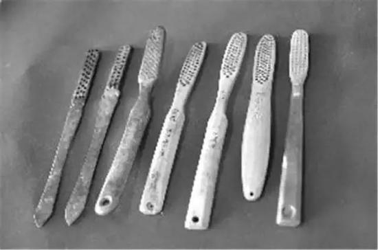 牙刷，内蒙赤峰辽国墓葬出土