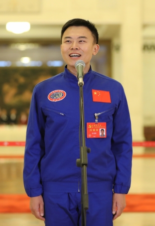 1619386_xxjpsgc005002_20171018_mvpfn1a001_600_450 1619386_xxjpsgc005002_20171018_mvpfn1a001_600_450