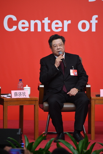 (6)十九大新闻中心举行集体采访活动 (6)十九大新闻中心举行集体采访活动