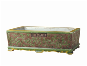 明正德素三彩缠枝莲纹长方水仙盆