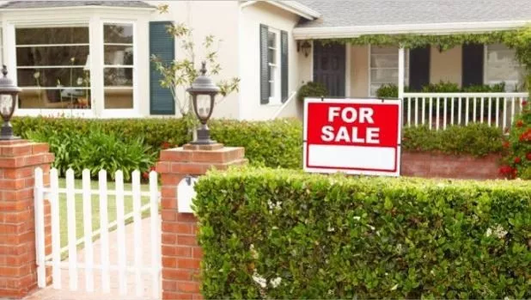 80后女总理颁禁令禁止外国人买房 中国买家受冲击