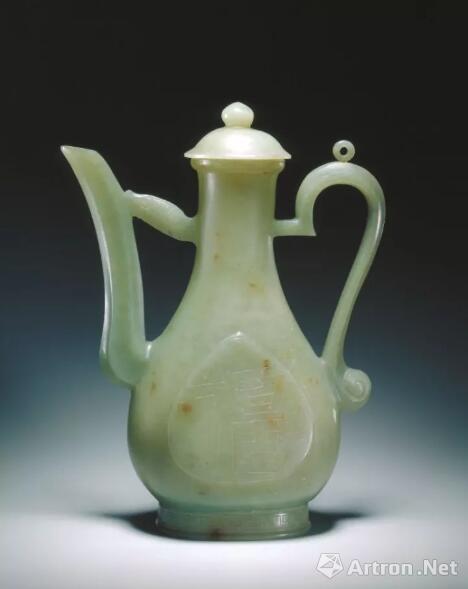 青玉执壶  明 北京故宫博物院藏品