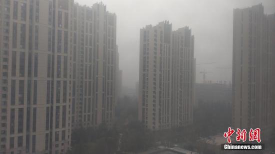 资料图：北京天宫院附近楼盘。<a target='_blank' href='http://www.chinanews.com/' >中新网</a>记者 陈海峰 摄