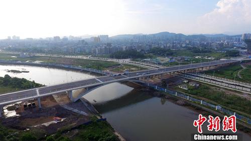 0052b2ef626c4723b4383d59c934f99f 0052b2ef626c4723b4383d59c934f99f