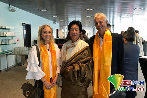 W020171101415781808189 W020171101415781808189