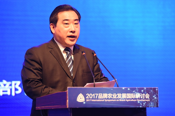 成都市委常委统战部部长廖仁松发表致辞