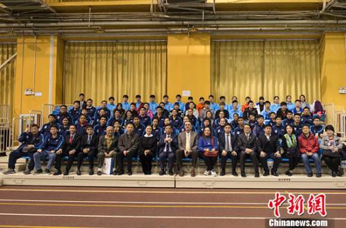 参与活动人员合影。 <a target='_blank' href='http://www.chinanews.com/' >中新网</a> 翟璐 摄