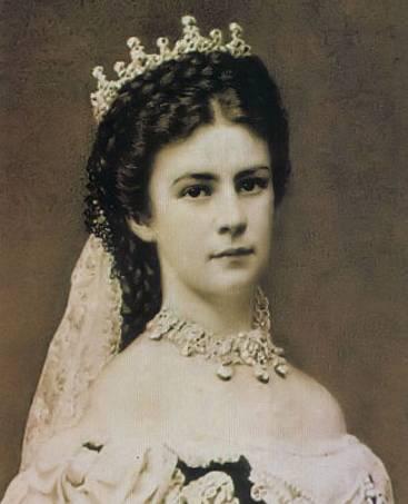 如果你认为茜茜公主成为第一夫人只是命好，就大错特错了。