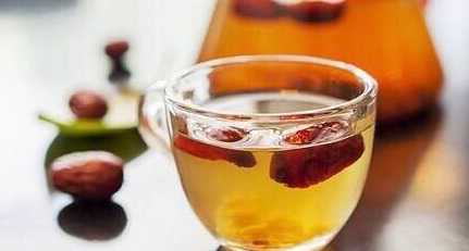 冬季喝这些茶 滋补又驱寒！