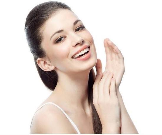 美白脸部皮肤有哪些小窍门？速来学习！