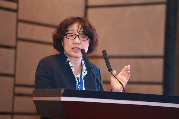 刘志红院士在会上发言 刘志红院士在会上发言