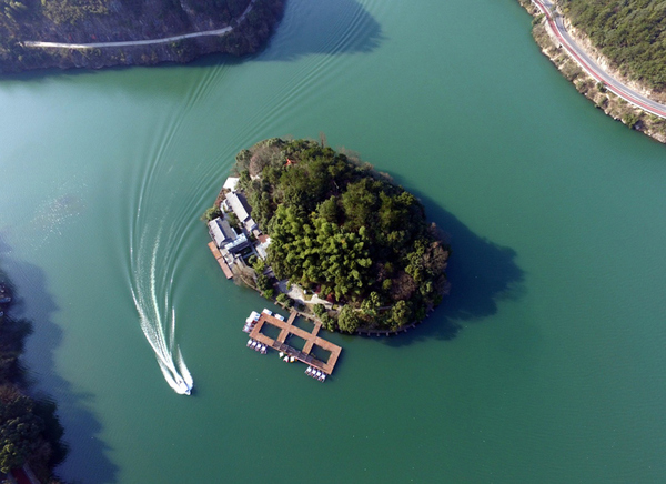 d4a21aba588c4576a281b82c3e16802c d4a21aba588c4576a281b82c3e16802c