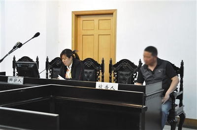 lid7b404_b lid7b404_b