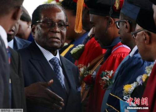 资料图：津巴布韦总统穆加贝。