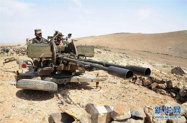 伊朗总统:某些大国为达成目的不惜利用恐怖主义