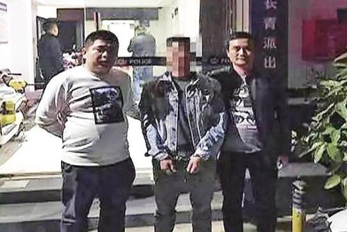 点击进入下一页