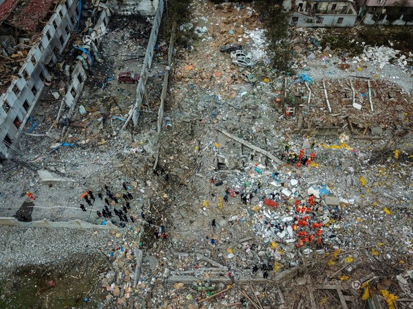 航拍宁波小区爆炸现场4