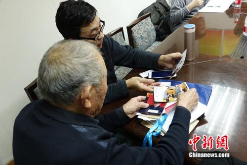 点击进入下一页