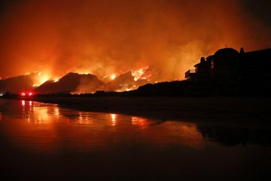 1512681830385571.jpg bknint-20171206180045858-1206_17011_001_01p (1).jpg