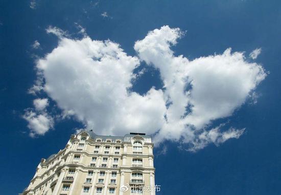 我市前11个月PM2.5累计浓度为58微克/立方米