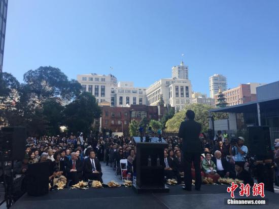 点击进入下一页