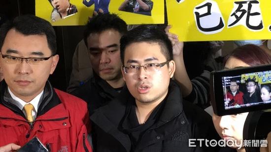 1513728243394863.jpg d3000153.jpg