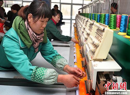 资料图：陕西陇县旅游产品开发扶贫。<a target='_blank' href='http://www.chinanews.com/'>中新社</a>记者 宋吉河 摄