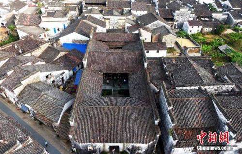 点击进入下一页