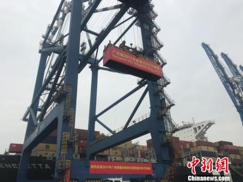 09e1b3a2e9b340c8a7924889b06f2920 09e1b3a2e9b340c8a7924889b06f2920