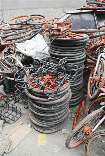 成都警方破获盗窃单车案:41辆单车被切割 5人落网