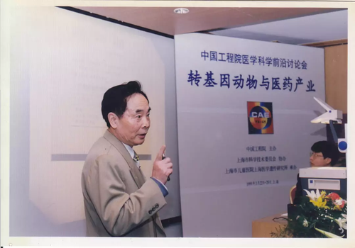 f44d305ea48e1bbd232e0f f44d305ea48e1bbd232e0f