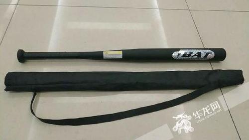 网传重庆嘉华大桥隧道内发生枪战 官方辟谣:假的