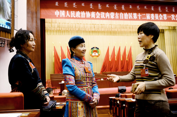 11.顾抒己见，议政认真jpg