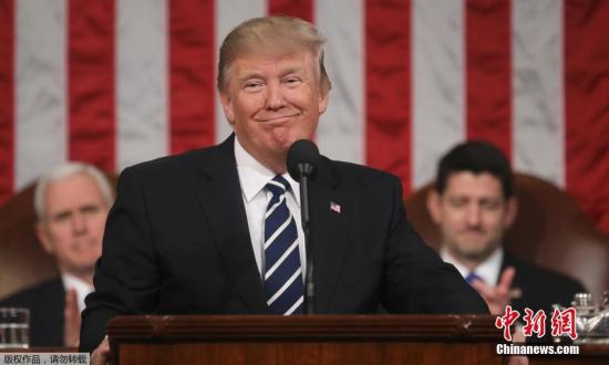 资料图:美国总统特朗普。 点击进入下一页