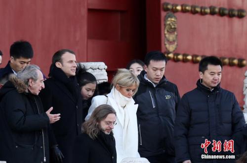 点击进入下一页