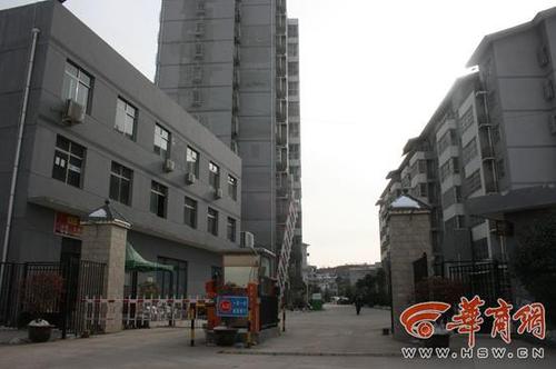 269f4xbe.jpg 百余名农民工被拖欠50余万元工资 6年仍未要回