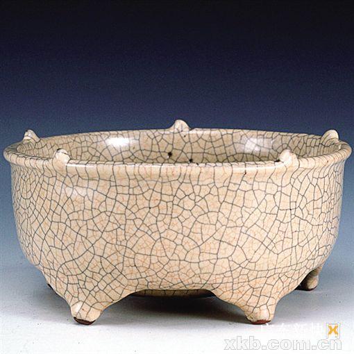 ■宋哥窑五足洗(上海博物馆)