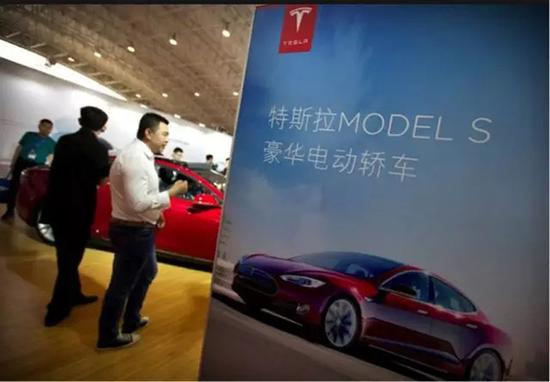 美国一私企完成太空壮举 告诉我们中美差距有多大