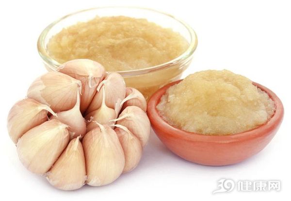 常吃大蒜 对身体有4个意想不到的好处！