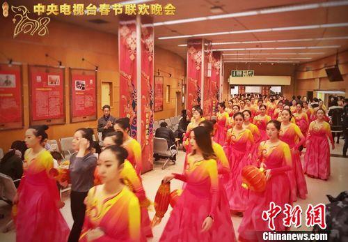 2018年春晚完成最后一场彩排 央视供图 点击进入下一页