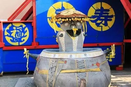 这个德国小镇居民自称是中国人 还在春节狂欢游行