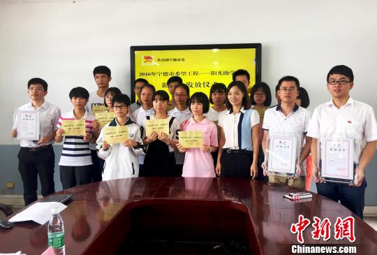 574b0559904f47aea4a0285f9e9a5f2f 574b0559904f47aea4a0285f9e9a5f2f