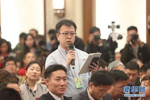 日本朝日新闻记者提问 日本朝日新闻记者提问