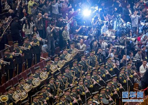 全国政协十三届一次会议在京开幕5