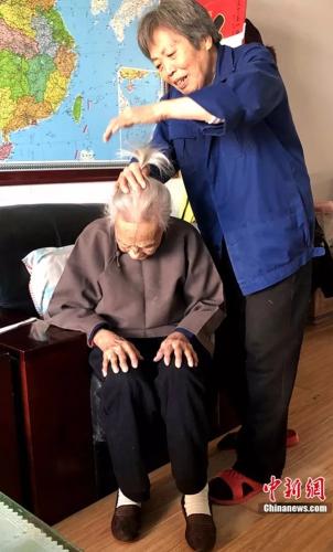 王瑞 摄 点击进入下一页