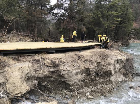 点击进入下一页