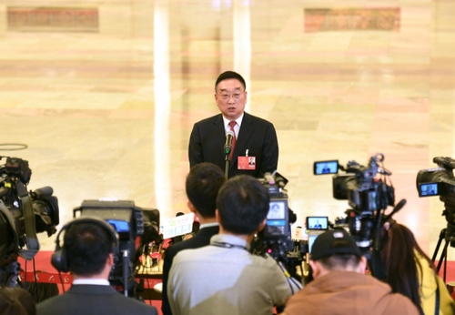 (3)采访部长 (3)采访部长