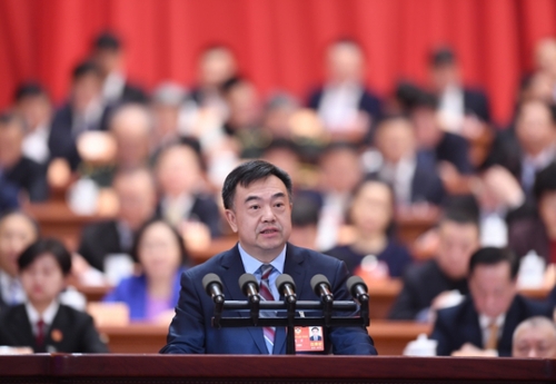 (2)全国政协十三届一次会议第三次全体会议大会发言 (2)全国政协十三届一次会议第三次全体会议大会发言